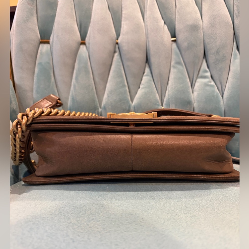 Chanel Boy Flap Bag Old Medium CLASSIC Chanel Quilted Tweed! Hard to Find Colors - Picture 8 of 17